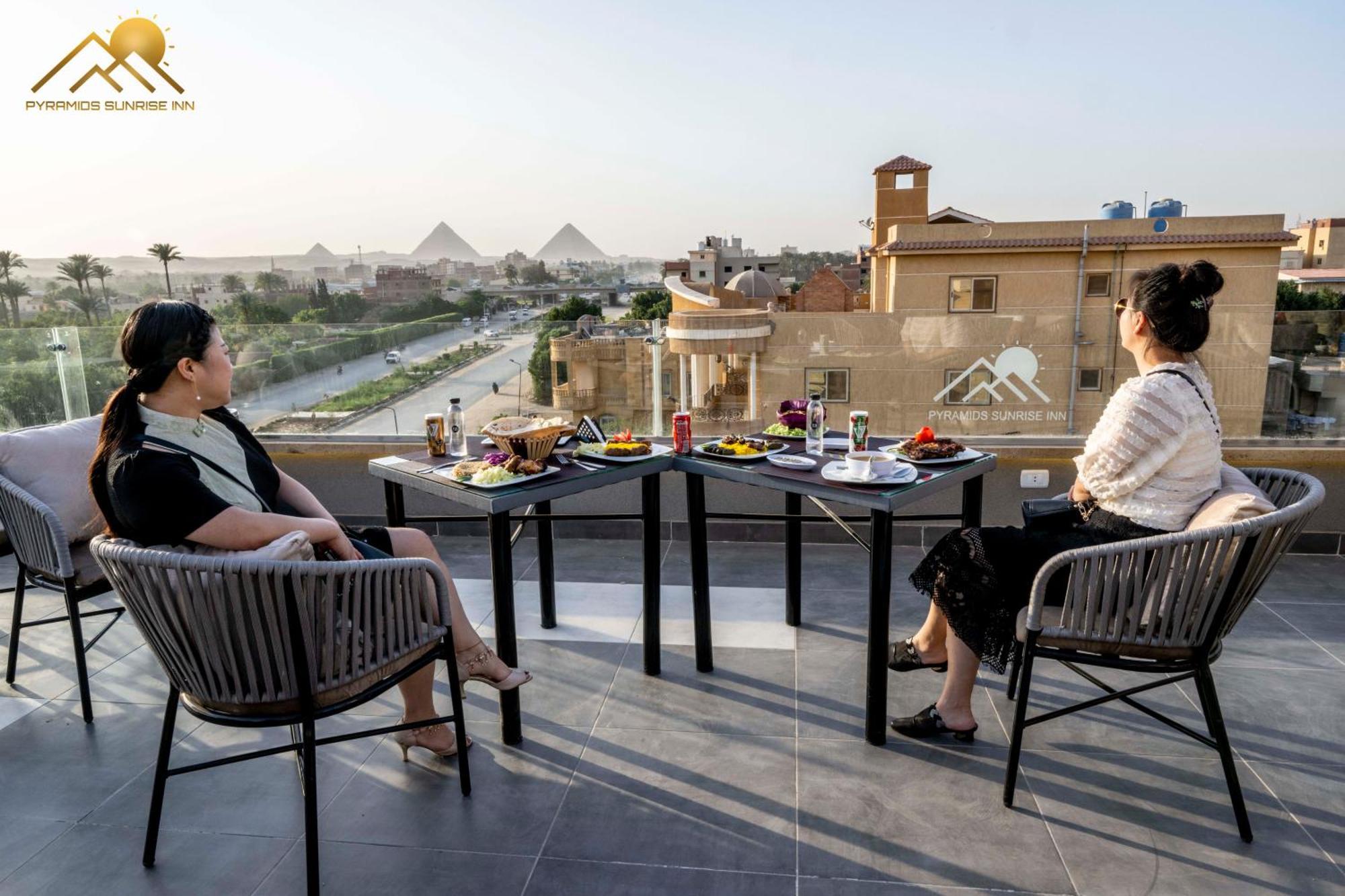 Pyramids Sunrise Inn Kafret el-Gabal Exterior photo