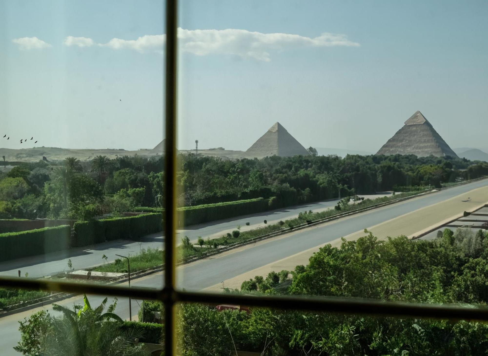 Pyramids Sunrise Inn Cairo Exterior photo